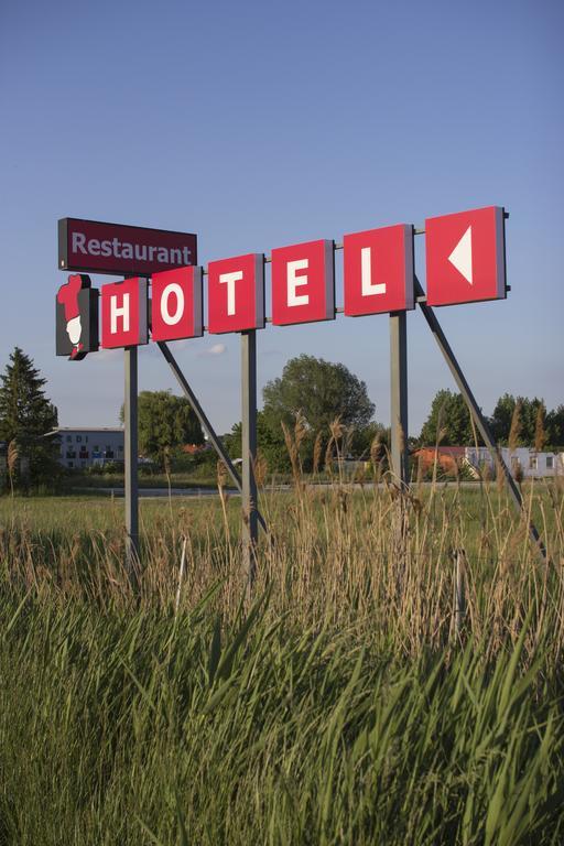 Gastwirtschaft & Hotel Holzinger Möllersdorf Exterior foto